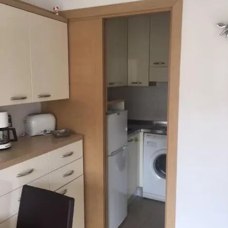 Appartement Et Ses Deux Piscines *