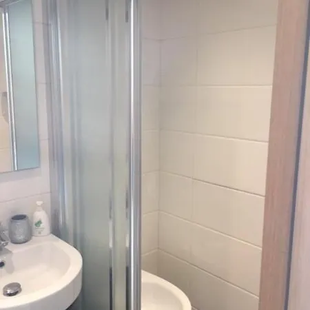 Et Ses Deux Piscines Apartment Nizza