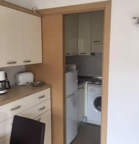 Lägenhet Et Ses Deux Piscines *