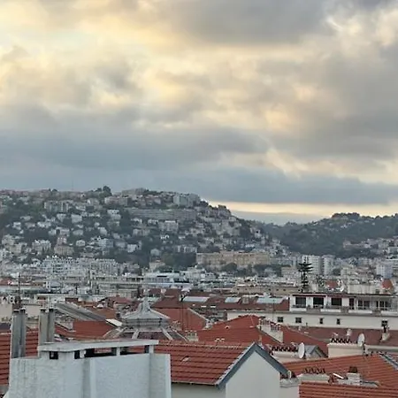 Διαμέρισμα Et Ses Deux Piscines *