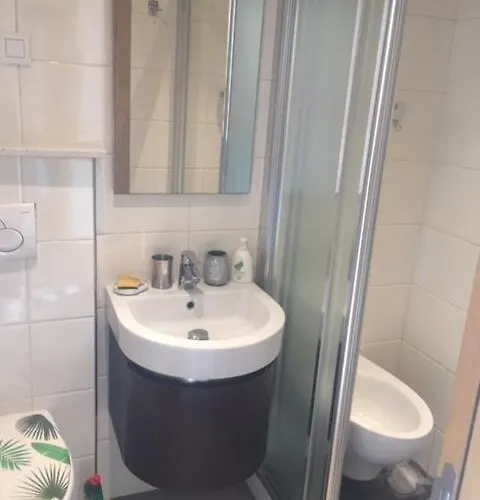 Et Ses Deux Piscines Apartment Nizza