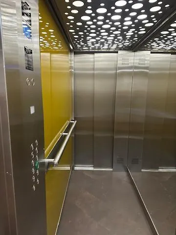 Apartment Et Ses Deux Piscines Nizza